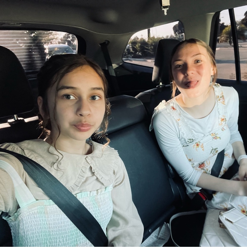 𝙹𝙴𝚁𝚁𝙸𝙲𝙰𝙷🤍 - Picture 3 of 5